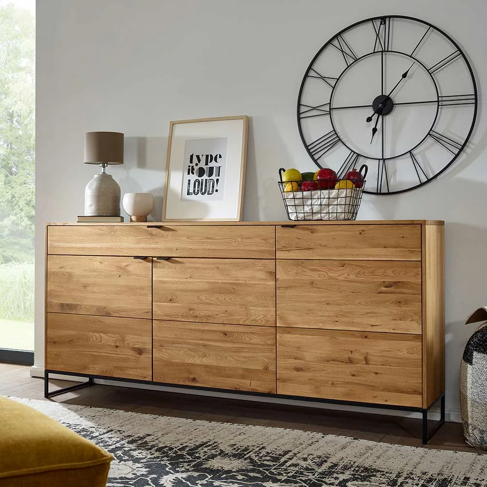 180x85x40 Wildeiche Sideboard 3-türig & Schublade - Varzado 180x85x40 Wildeiche Sideboard 3-türig & Schublade - Varzado -Landuva Shop 180x85x40 wildeiche sideboard 3 tuerig schublade mit buegelgestell aus metall varzado 01
