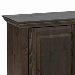 3-türige Kommode Aus Kiefer In Dunkel Lackiert - Syvila 6 3-türige Kommode Aus Kiefer In Dunkel Lackiert - Syvila -Landuva Shop 3 tuerige kommode aus kiefer in dunkel lackiert mit stangengriff metall syvila 04